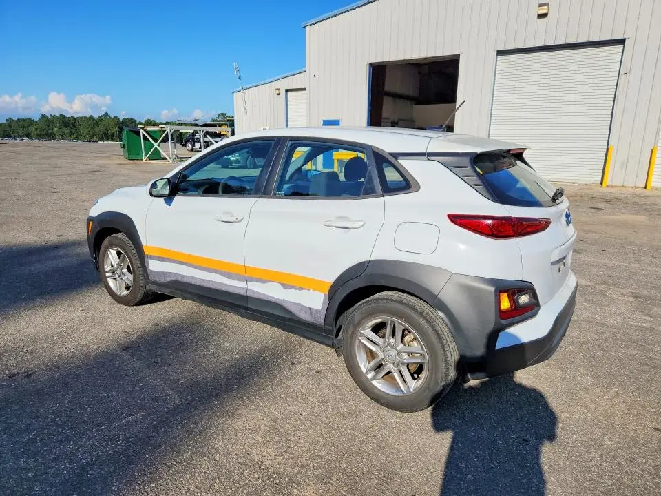 2021 HYUNDAI KONA SE  