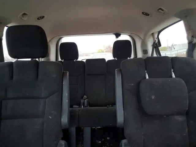 2015 DODGE GRAND CARAVAN SE  