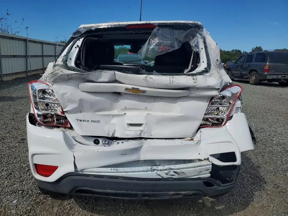 2017 CHEVROLET TRAX LS  