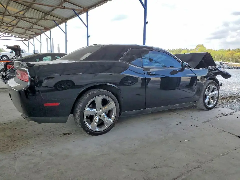 2014 DODGE CHALLENGER SXT  