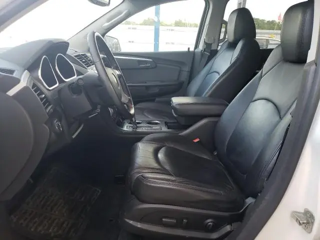 2012 CHEVROLET TRAVERSE LT  