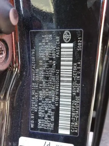 2016 TOYOTA CAMRY LE  