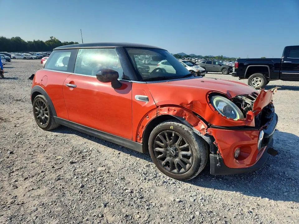 2020 MINI COOPER   
