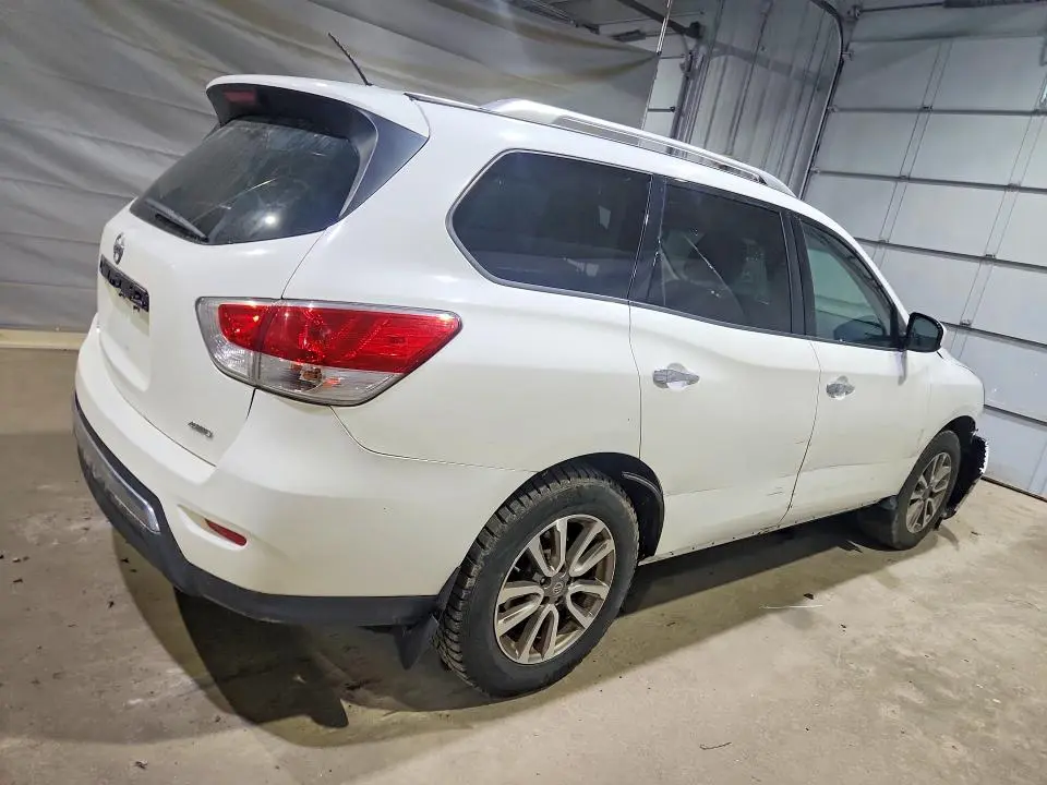 2015 NISSAN PATHFINDER S  