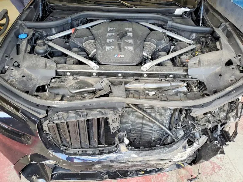 2024 BMW X7 M60I  