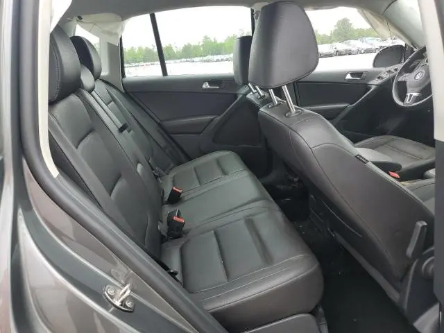 2017 VOLKSWAGEN TIGUAN S  