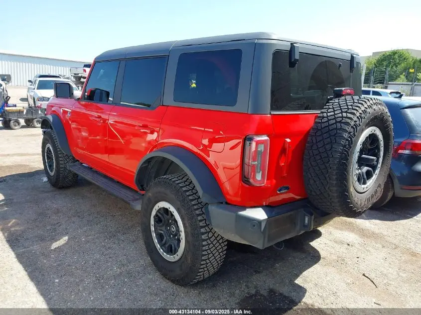 2022 FORD BRONCO OUTER BANKS