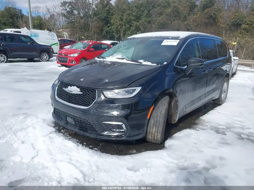 2024 CHRYSLER PACIFICA TOURING L AWD