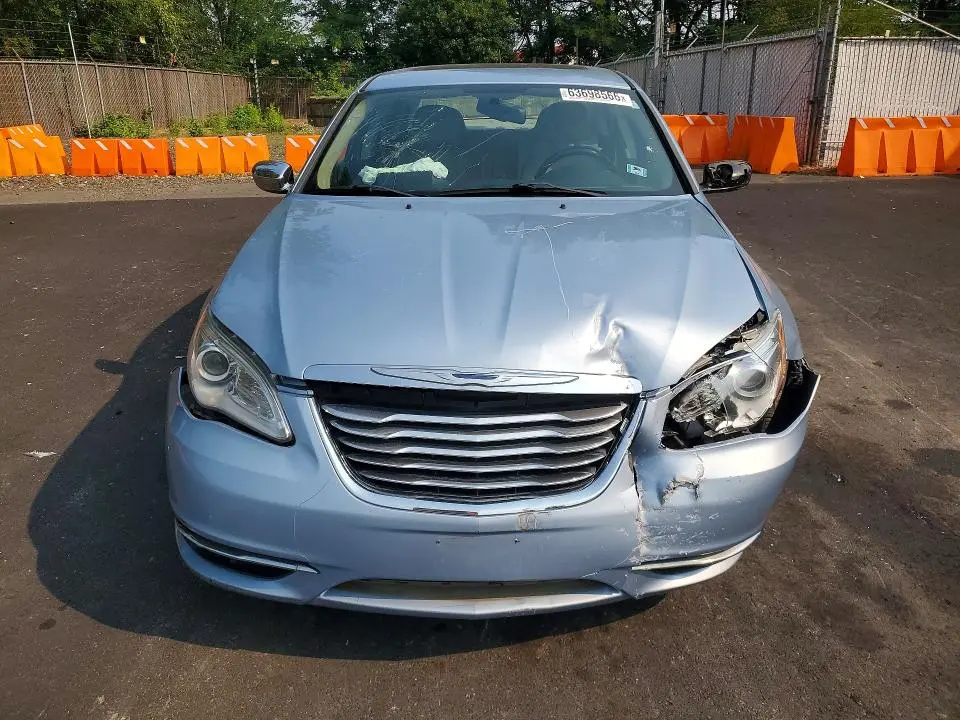 2014 CHRYSLER 200 LIMITED  