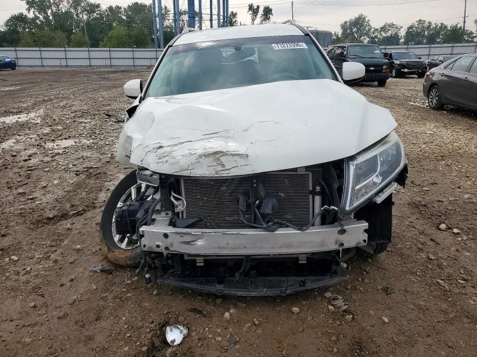 2015 NISSAN PATHFINDER SV  