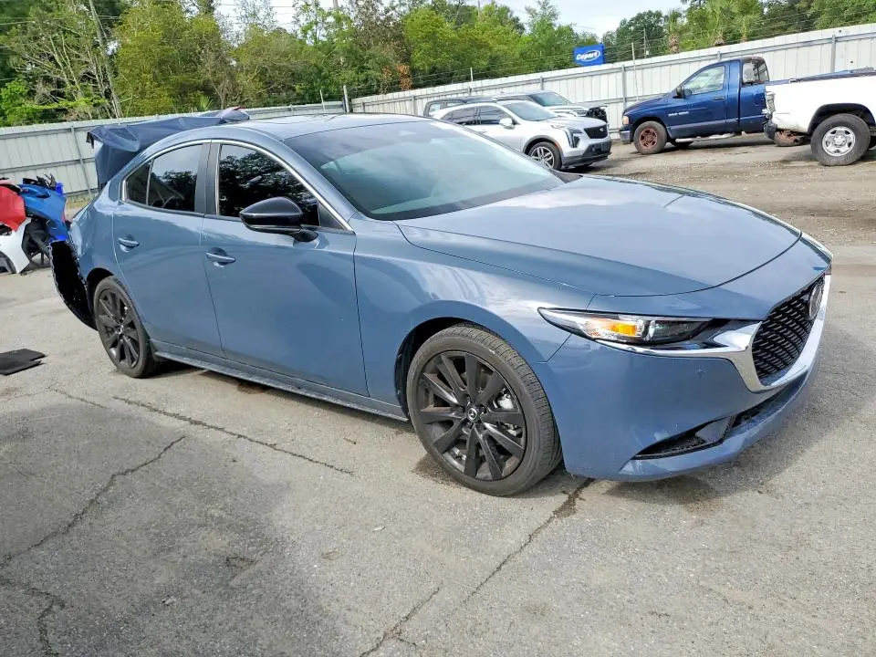 2024 MAZDA 3 PREFERRED  