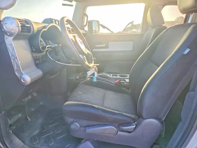 2010 TOYOTA FJ CRUISER BASE  