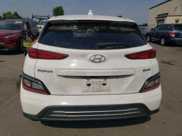 2023 HYUNDAI KONA SE  