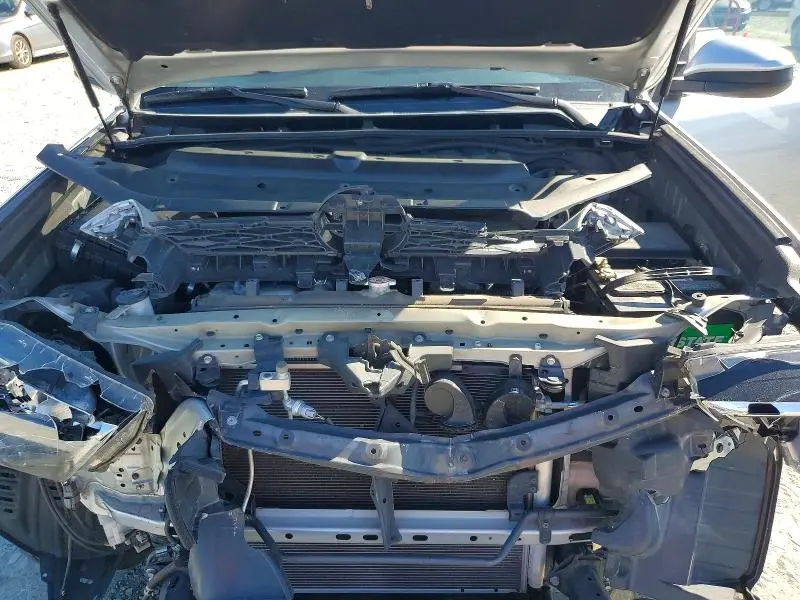 2017 TOYOTA 4RUNNER SR5  