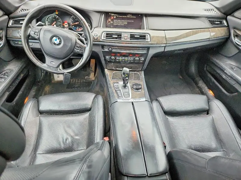 2015 BMW 750 LXI  