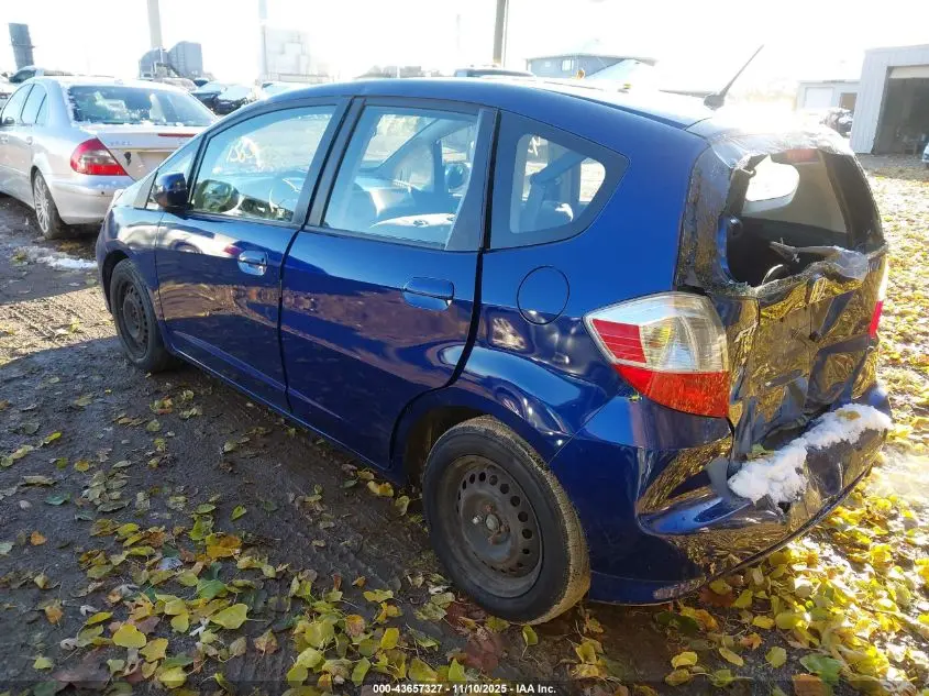 2013 HONDA FIT  