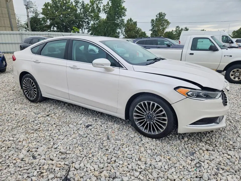 2018 FORD FUSION SE  