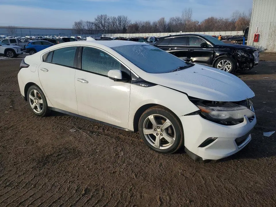 2017 CHEVROLET VOLT LT  