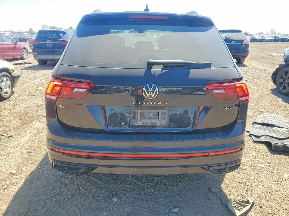 2023 VOLKSWAGEN TIGUAN SE R-LINE BLACK  