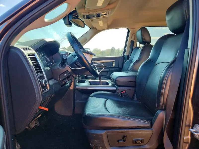 2016 RAM 1500 SPORT  