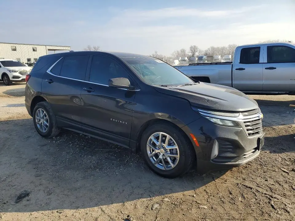 2024 CHEVROLET EQUINOX LT  