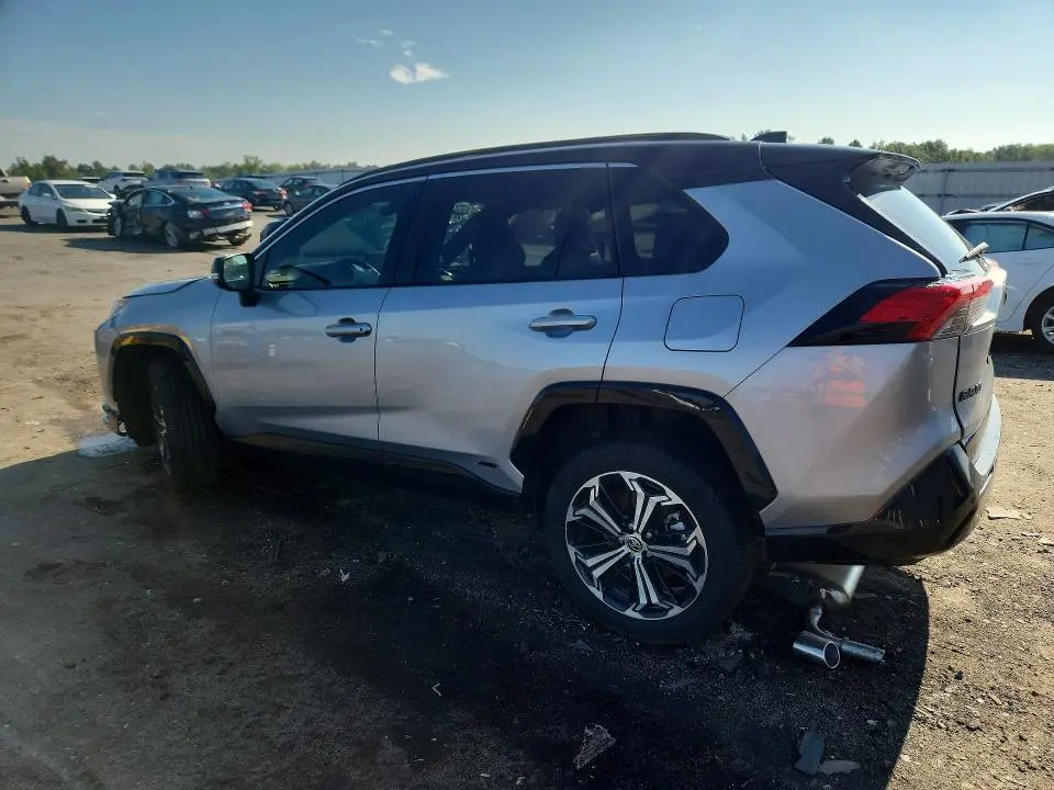2025 TOYOTA RAV4 XSE  