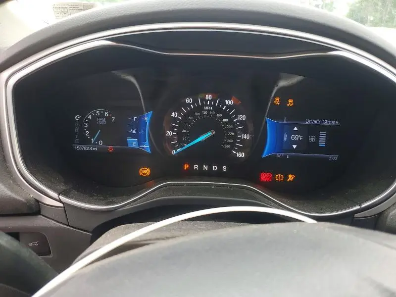 2013 FORD FUSION SE  