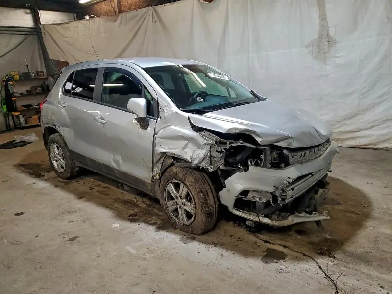 2021 CHEVROLET TRAX LS  