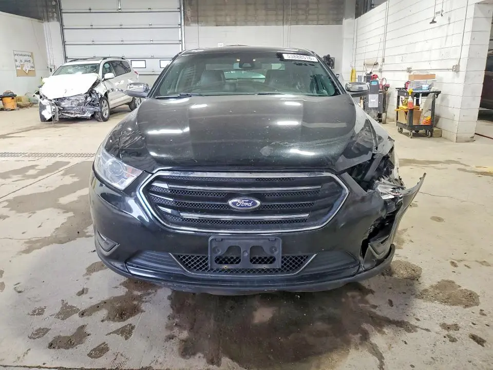 2015 FORD TAURUS LIMITED  