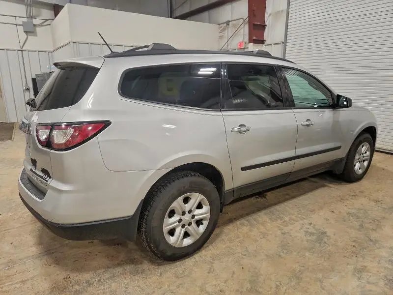 2014 CHEVROLET TRAVERSE LS  
