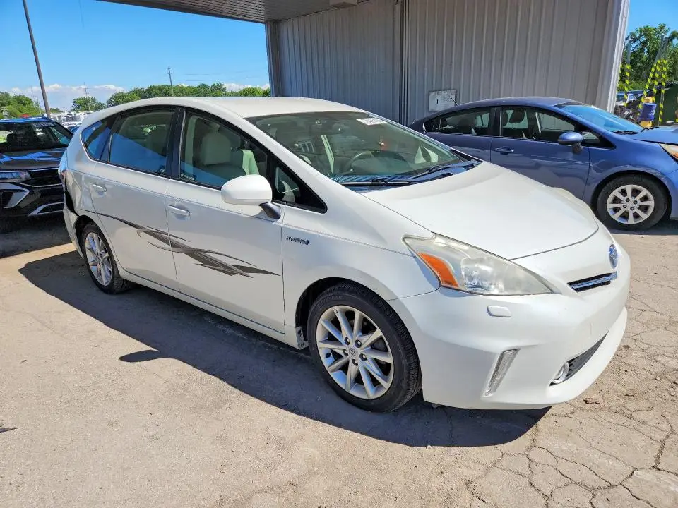 2012 TOYOTA PRIUS V FIVE  