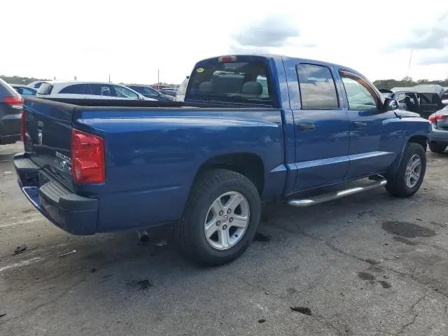 2011 DODGE DAKOTA SLT  