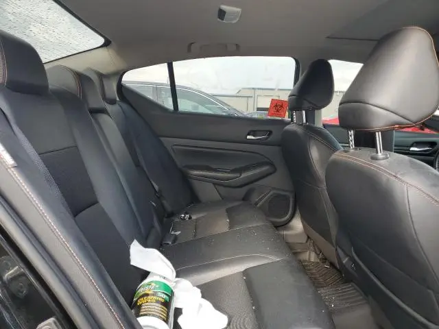 2022 NISSAN ALTIMA SR  