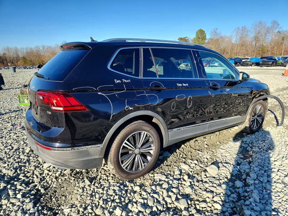 2018 VOLKSWAGEN TIGUAN SE  