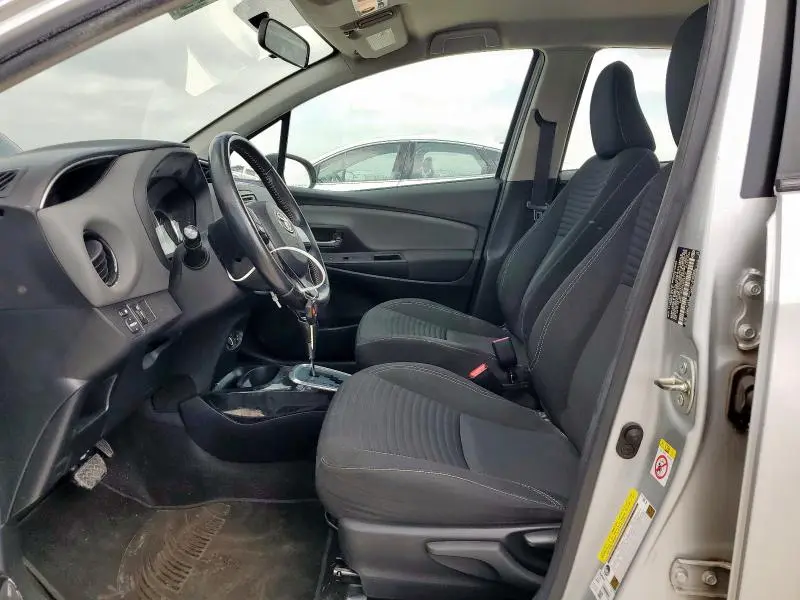 2016 TOYOTA YARIS L  