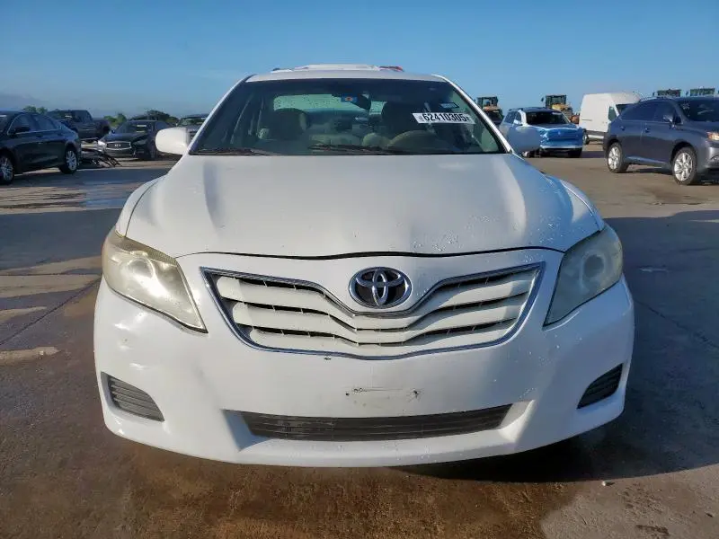 2010 TOYOTA CAMRY BASE  