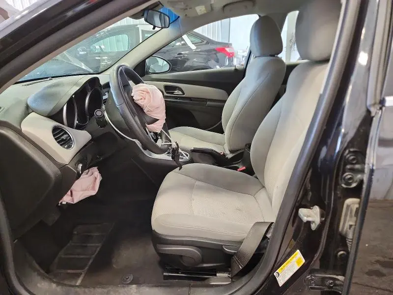 2011 CHEVROLET CRUZE LT  