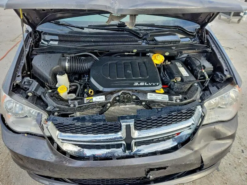 2018 DODGE GRAND CARAVAN SXT  