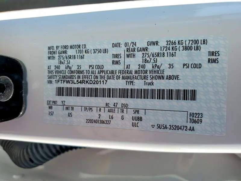 2024 FORD F150 XLT  