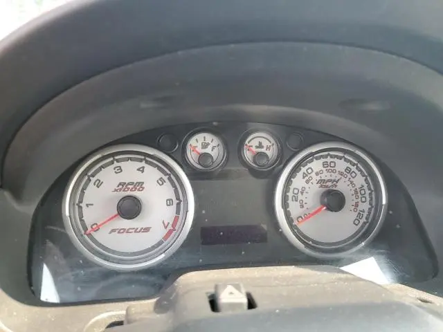 2010 FORD FOCUS SE  