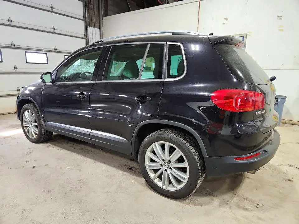 2014 VOLKSWAGEN TIGUAN S  