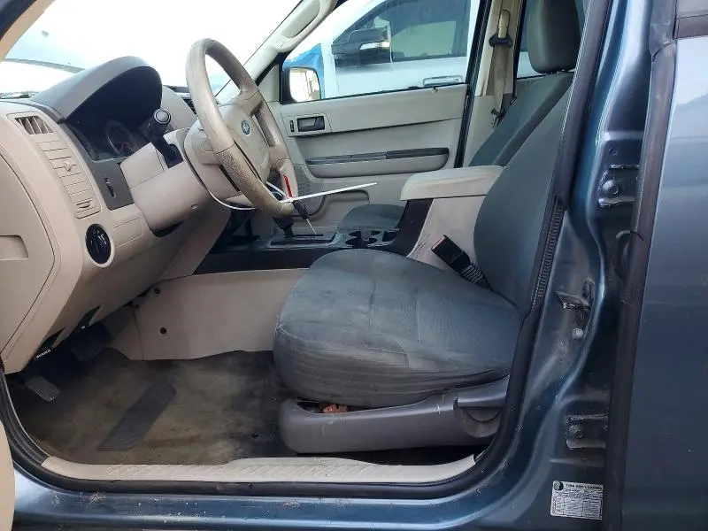 2010 FORD ESCAPE XLS  
