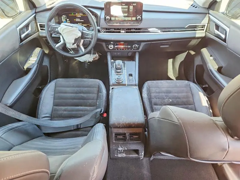2023 MITSUBISHI OUTLANDER SE  