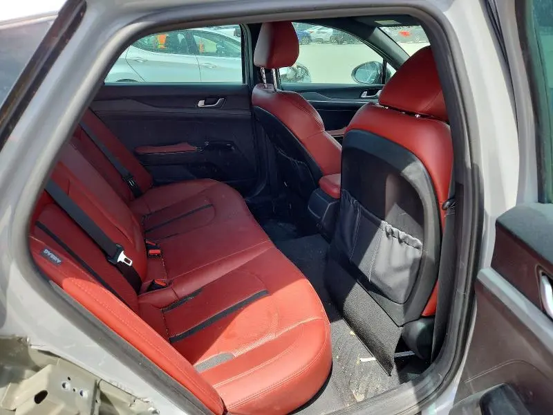 2023 KIA K5 GT LINE  