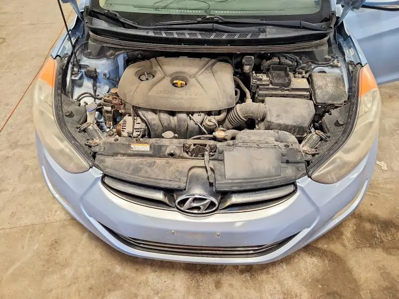 2011 HYUNDAI ELANTRA   