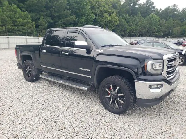 2018 GMC SIERRA K1500 SLT  