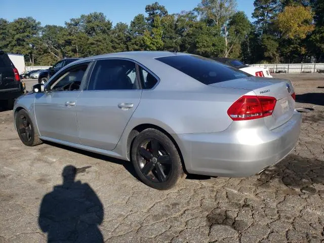 2013 VOLKSWAGEN PASSAT SE