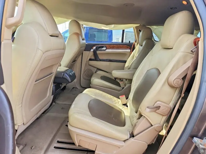 2010 BUICK ENCLAVE CX  