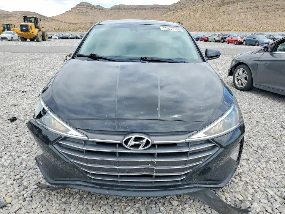 2020 HYUNDAI ELANTRA SEL  