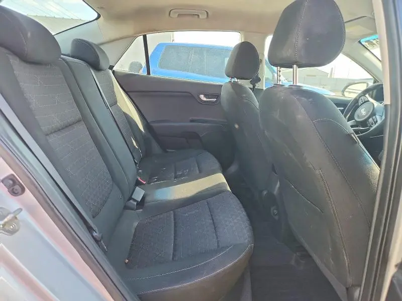 2020 KIA RIO S  